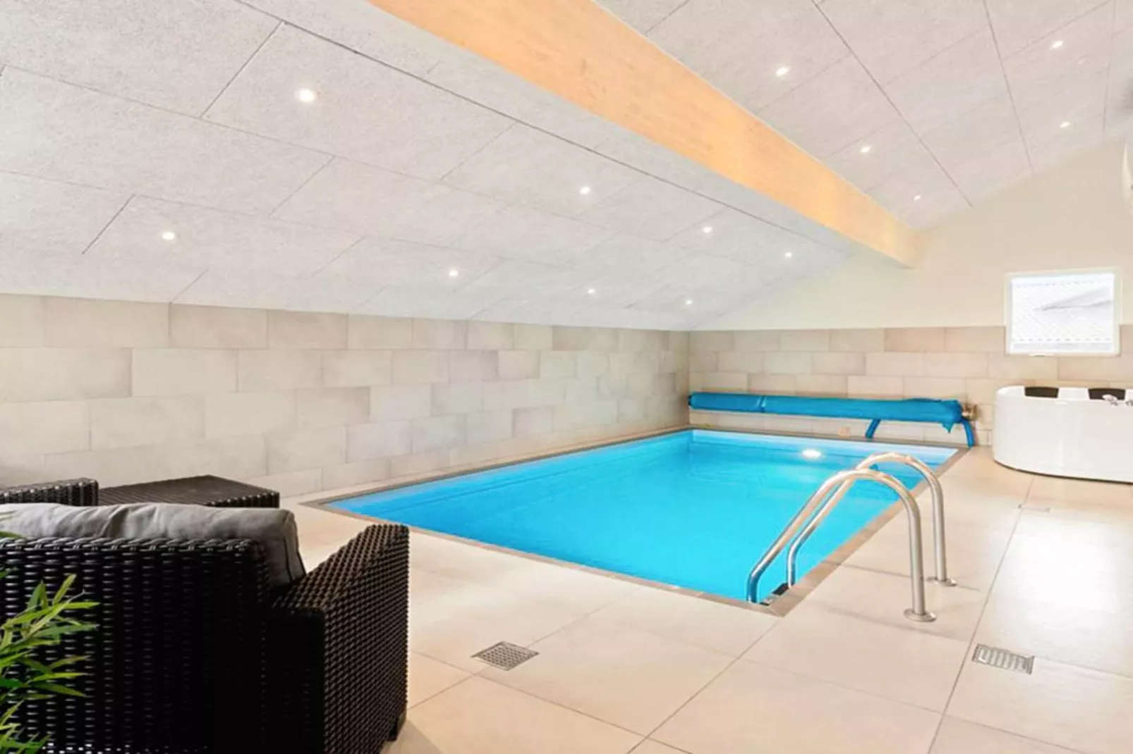 Holiday Home Near Scenic Limfjord-Swimming pool