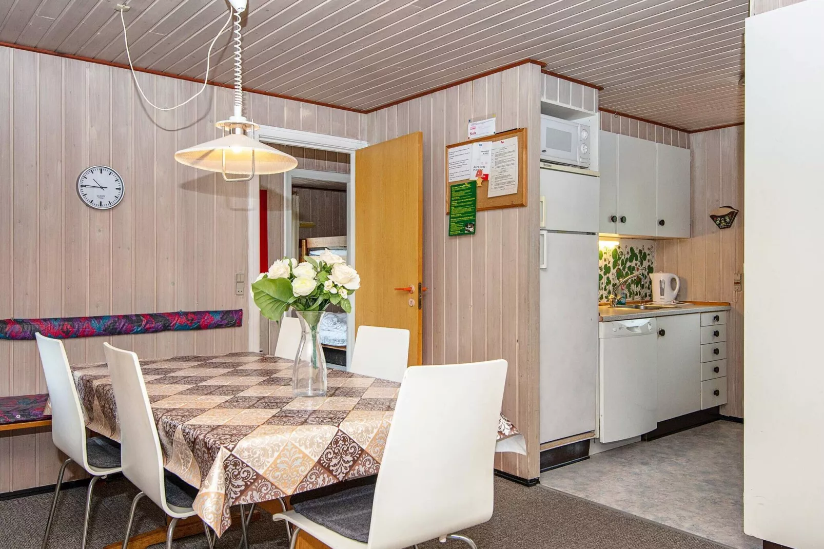 Renovated Retreat with Pool - By Traum Ferienwohnungen-Indoor