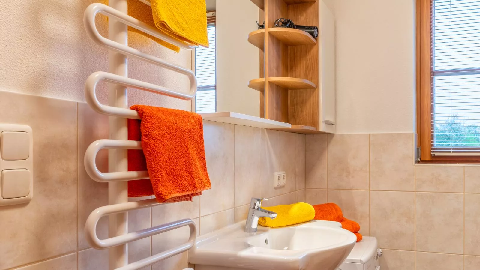 Blick ins Brixental-Badezimmer