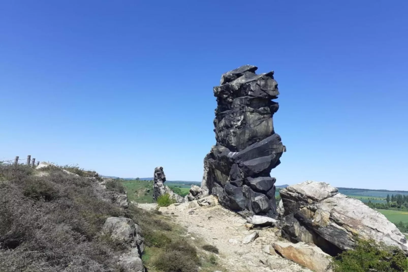 Opperode-Areas within 20km in summer