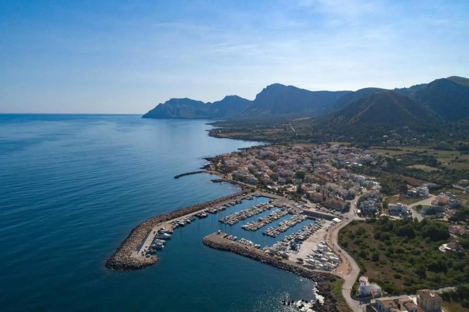 Tres Pins-Areas within 20km in summer