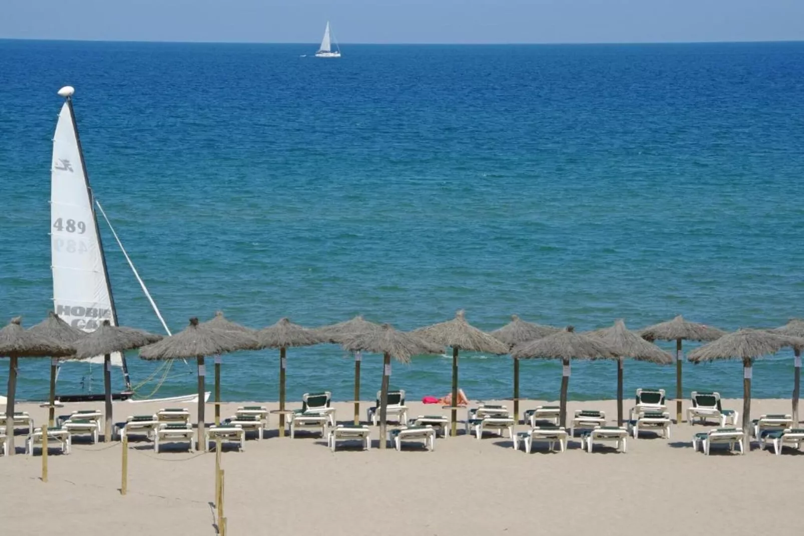 Les Oliveres 32-Areas within 20km in summer