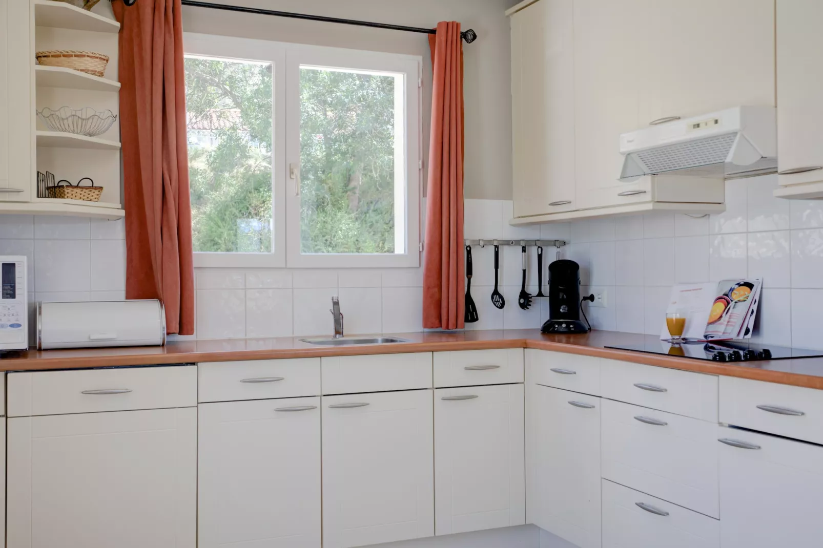 Mardille-Kitchen