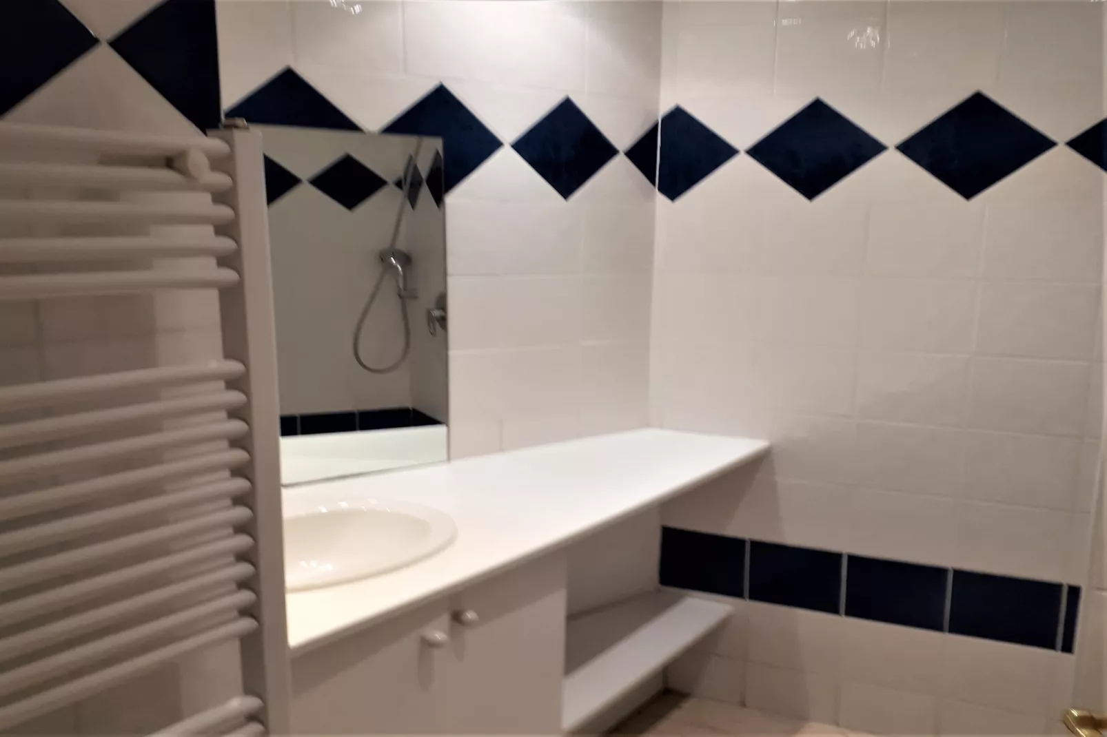 Antonino-Bathroom