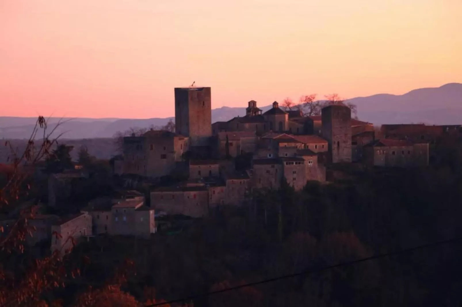 Studio 2 personnes Les Papillons-Areas within 20km in summer