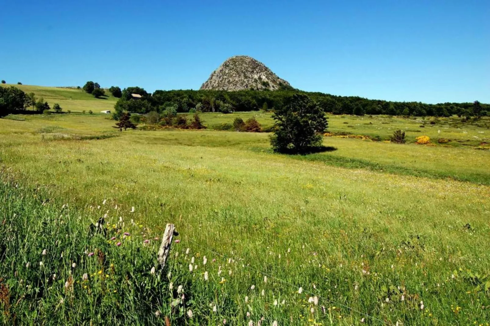 Villa Joyeuse 27-Areas within 20km in summer