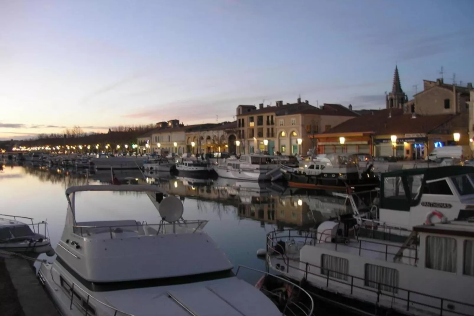 Maison Roquebeauresse-Areas within 20km in summer