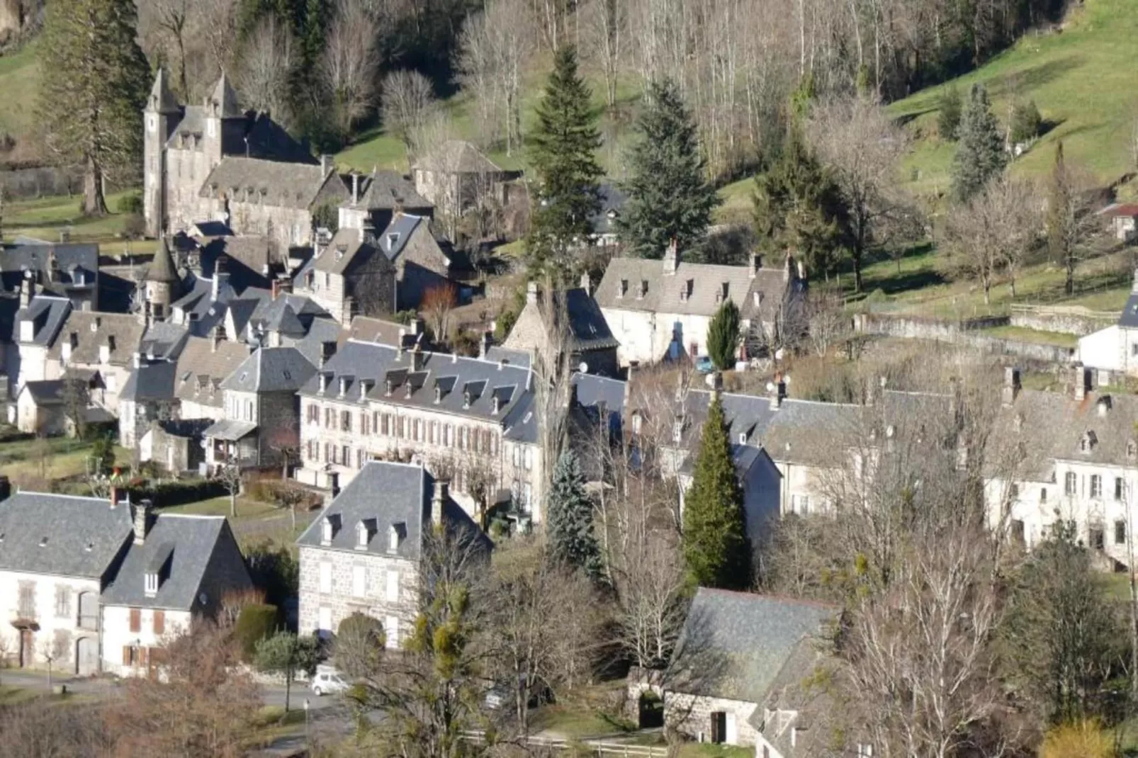 Rougeac-Areas within 20km in summer