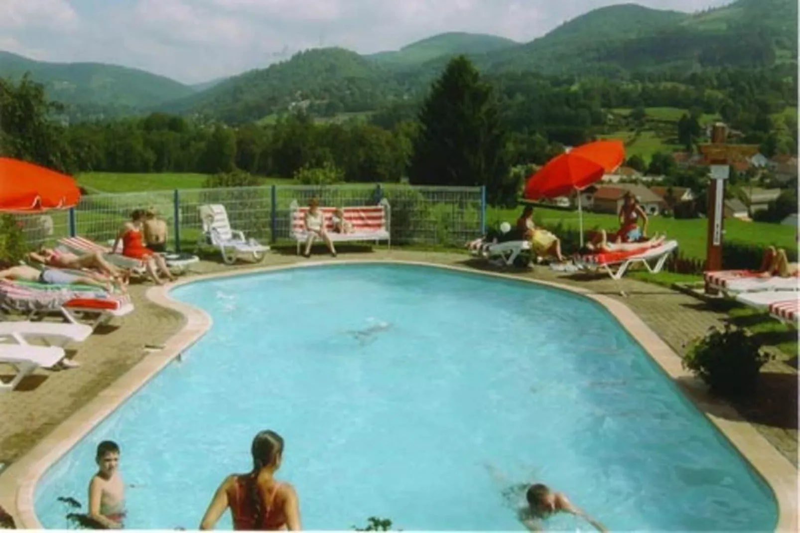 Les Chalets des Ayes 7-Swimming pool