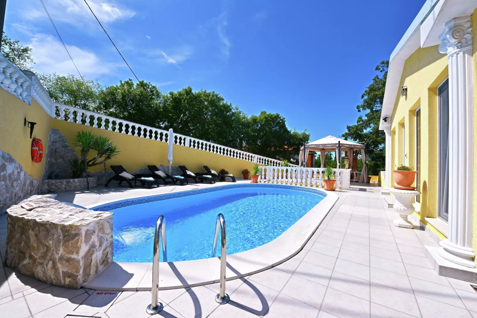 Villa Katarina-Schwimmbad