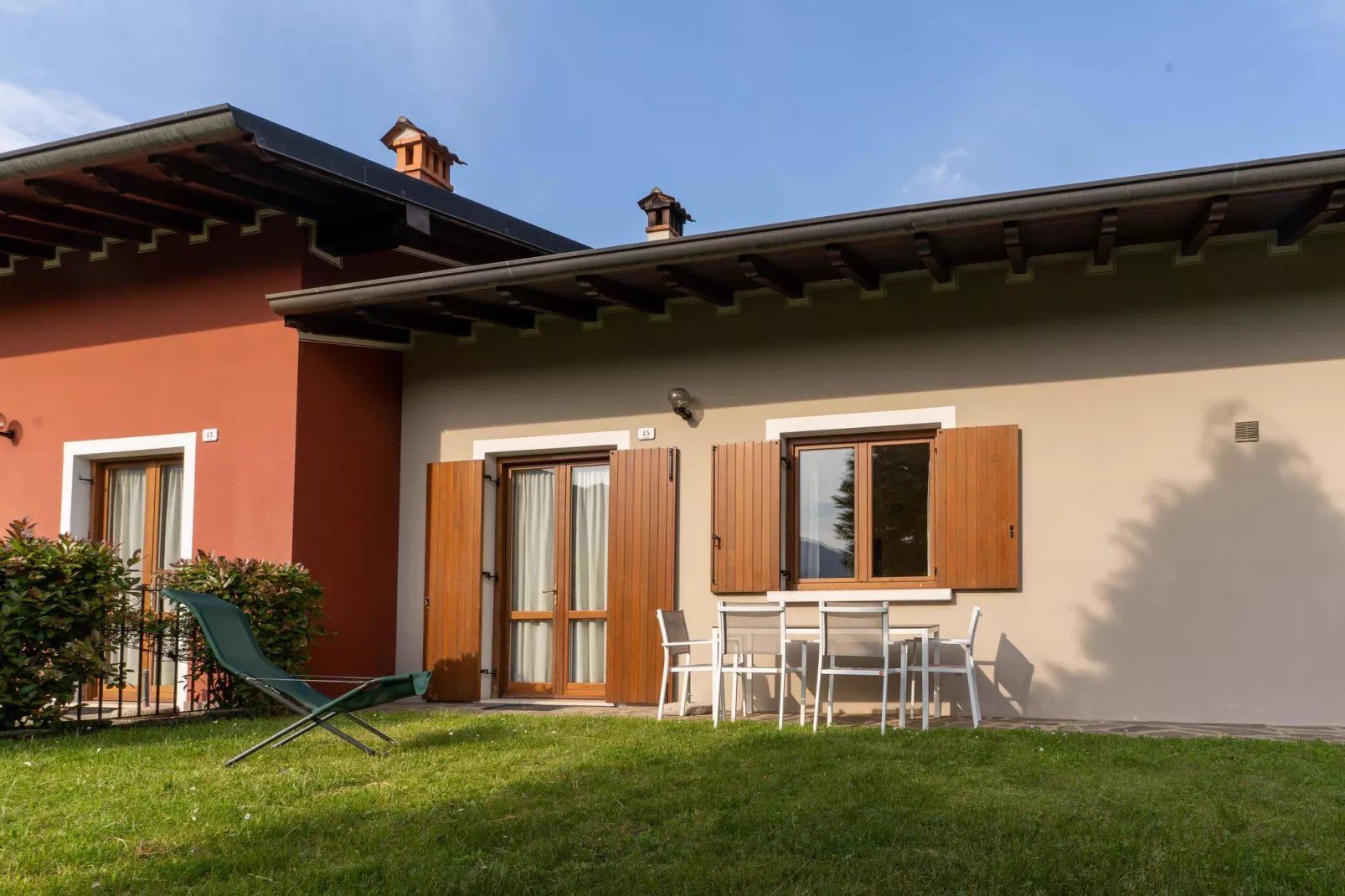 Casa Lucia Uno-Exterior in summer