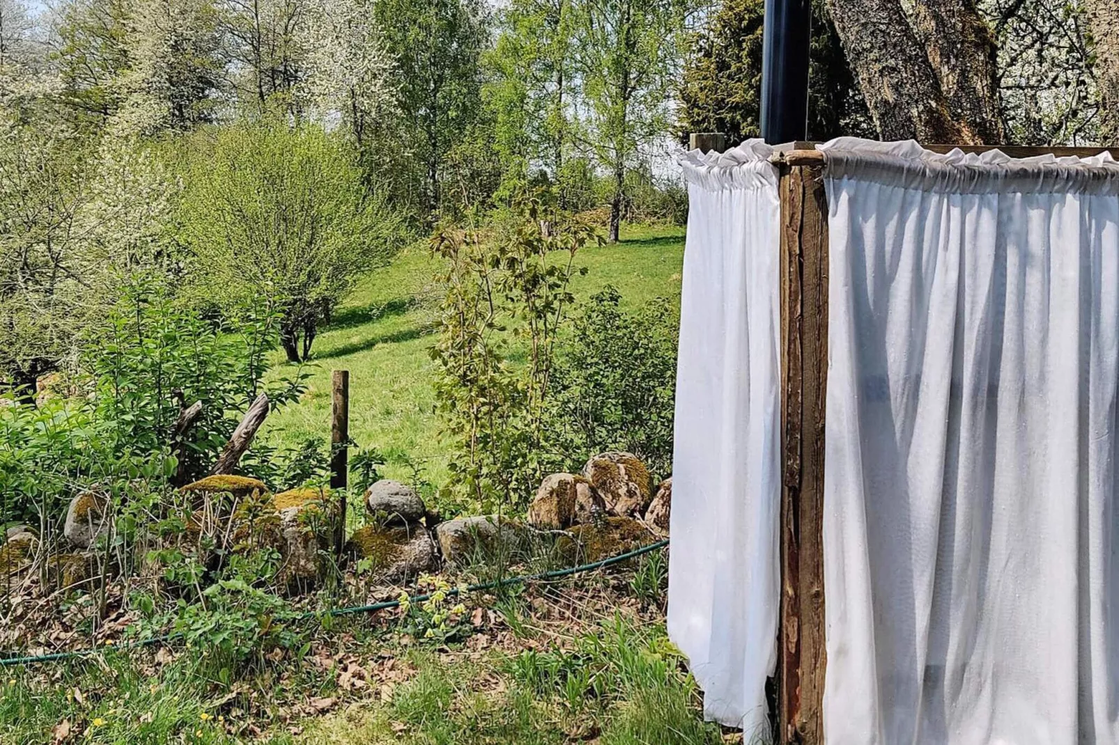 4 Personen Ferienhaus in AXVALL-By Traum-Im Freien