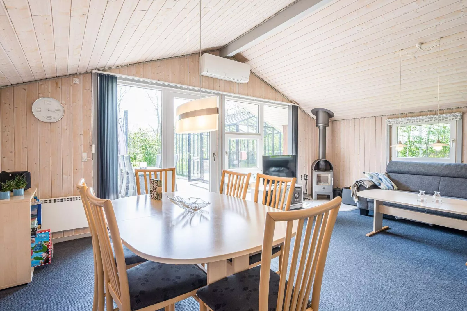 4 person holiday home in Hemmet-By Traum-Indoor