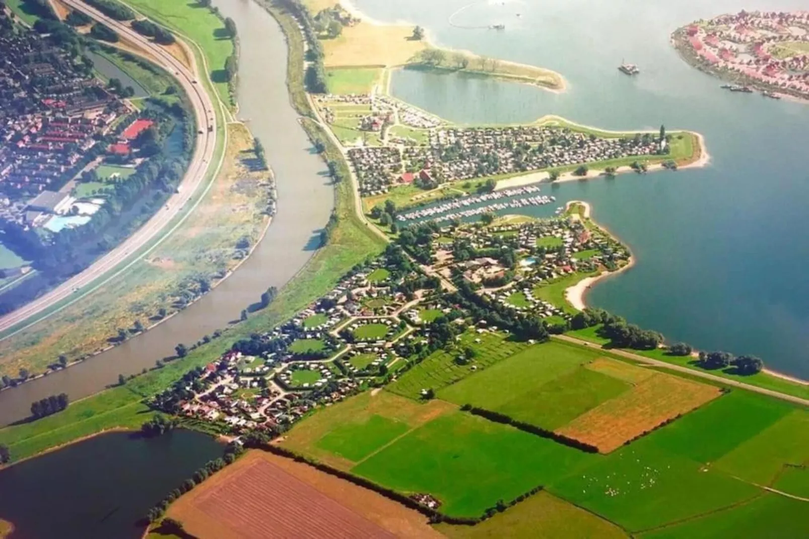 Recreatiepark Rhederlaagse Meren 9-Gebiete Sommer 20 km