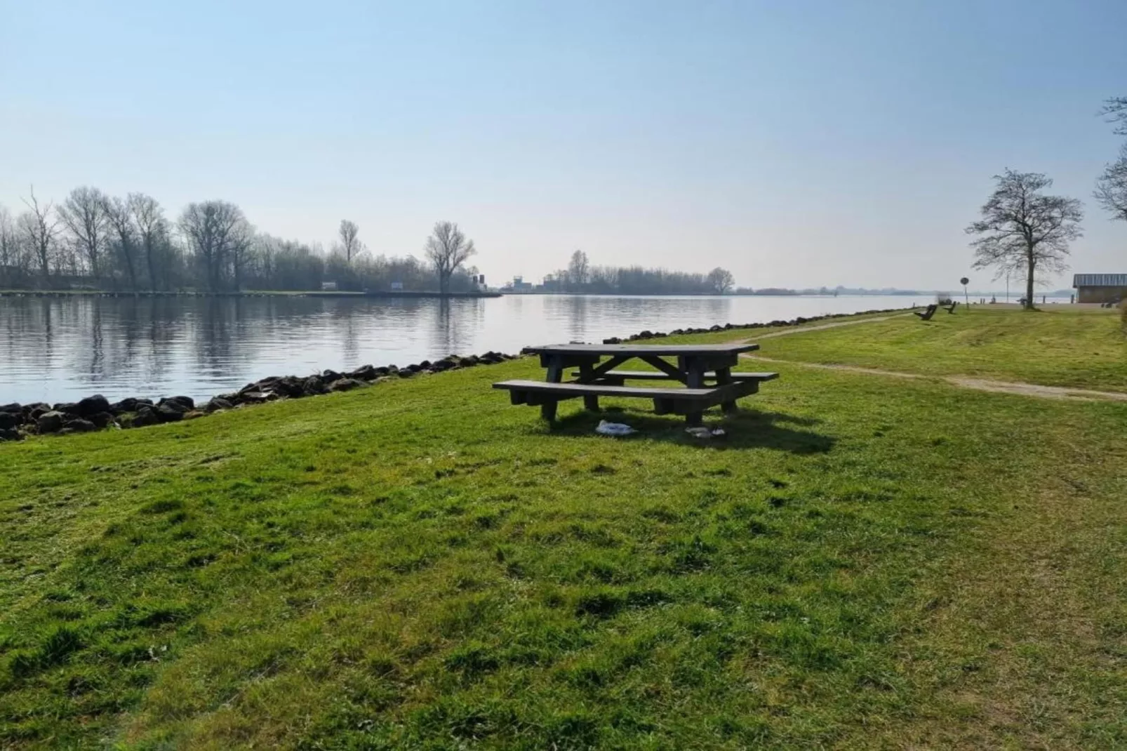 Paviljoenwei 10  Offingawier 'Mar'-Areas within 5km in summer