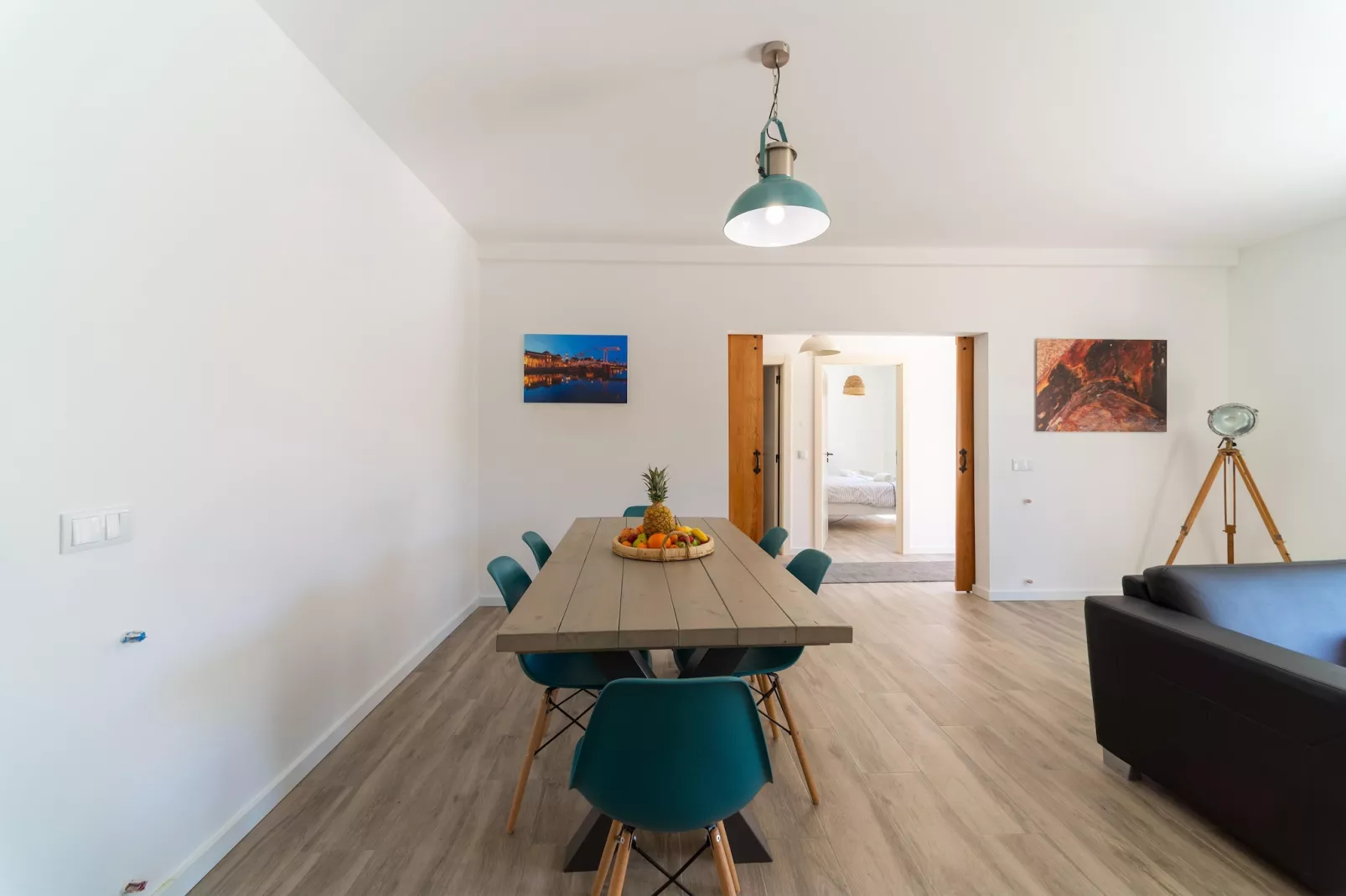 Tulipa-Dining room