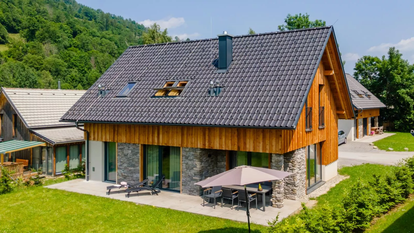 Mountain Chalet Alpinchique-Außenbereich Sommer
