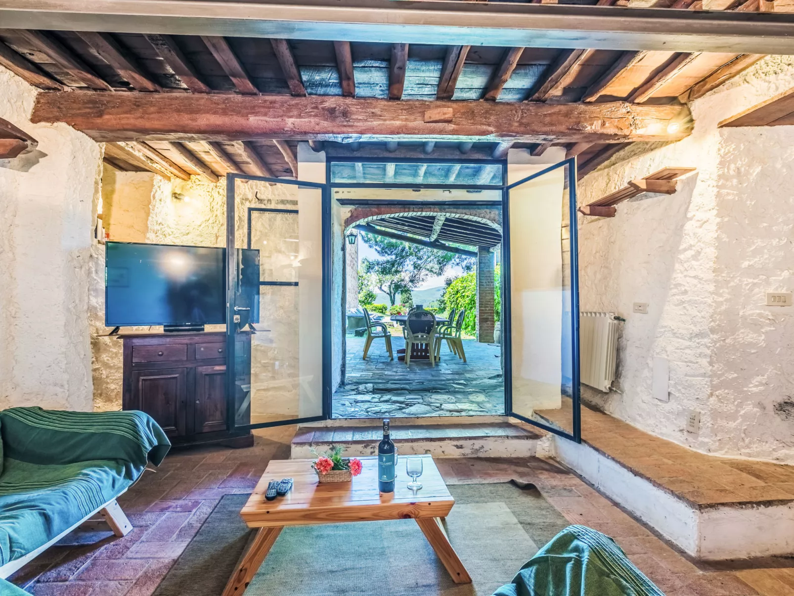 Taverna-Drinnen