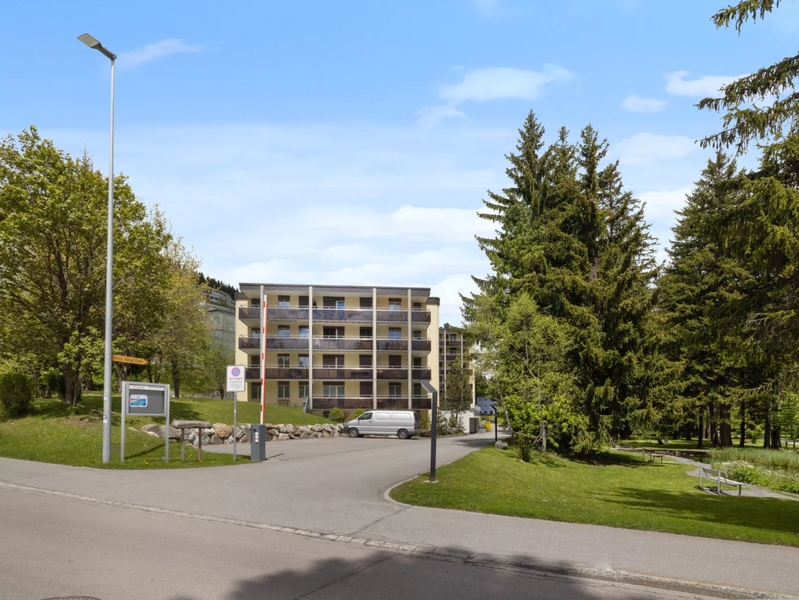 Allod Park Haus C 601 - Draußen