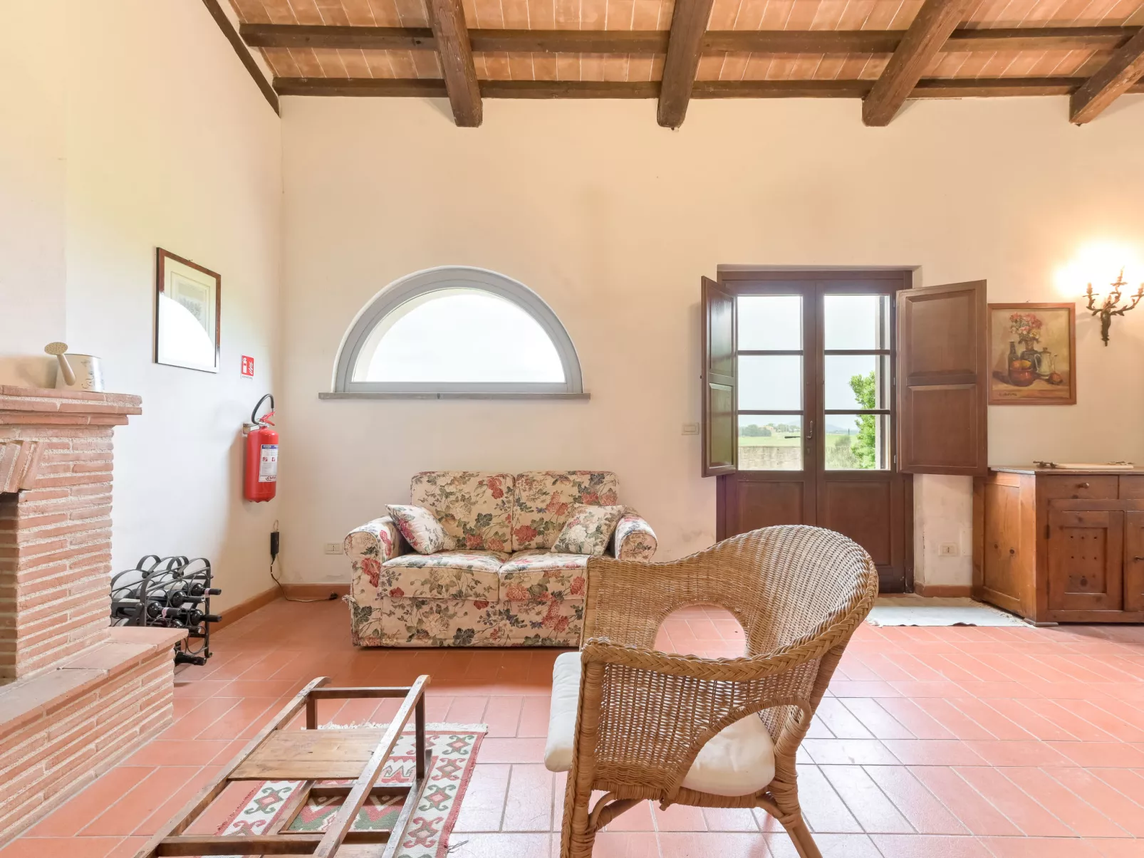 Casa dell'Arco-Inside