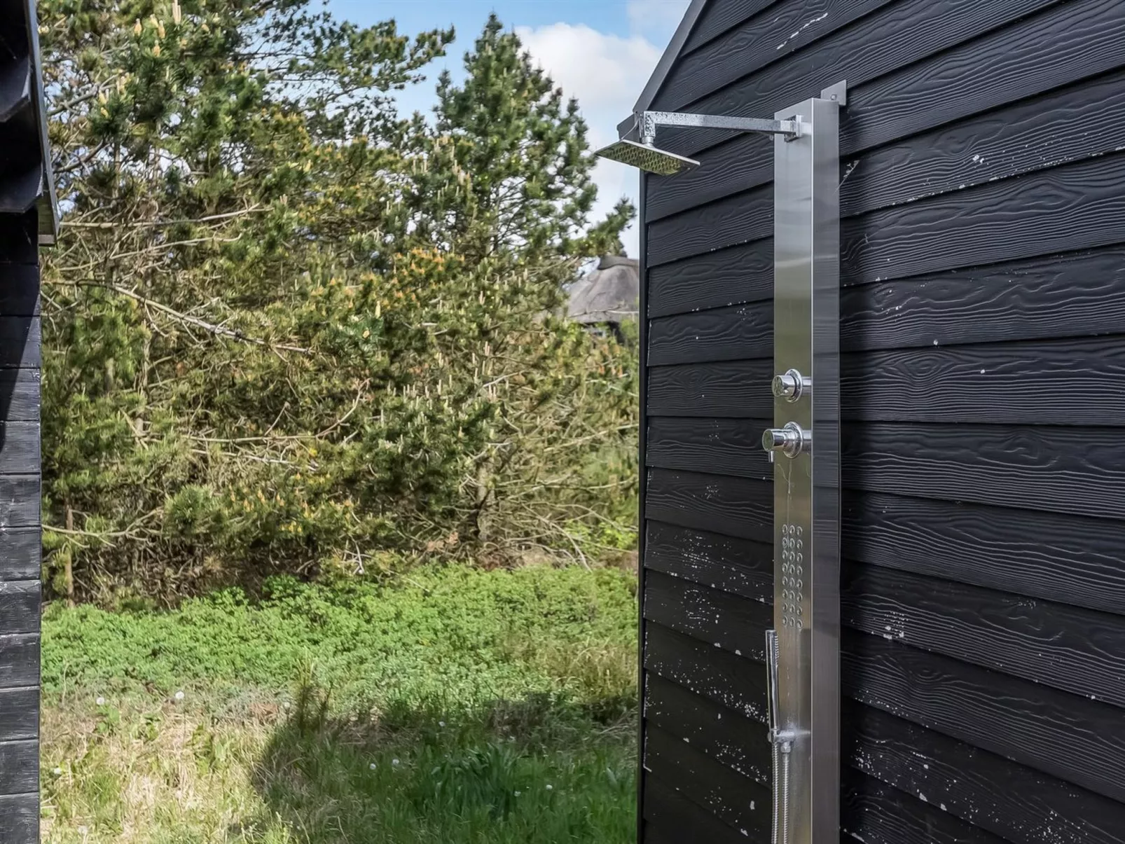 "Elke" - 3.5km from the sea-Outside
