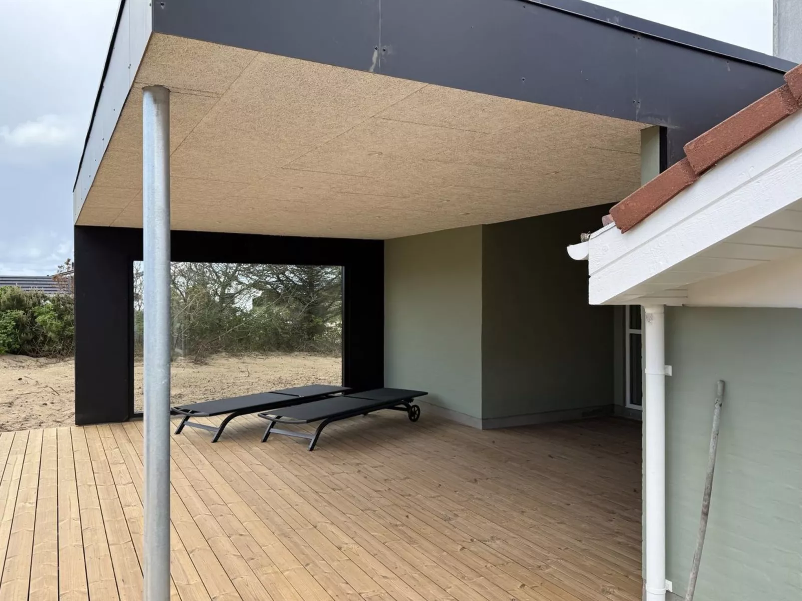 "Hariet" - 600m from the sea-Outside