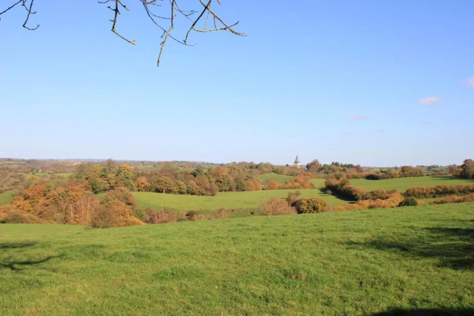 Ile-de-la-Banette-Areas within 20km in summer