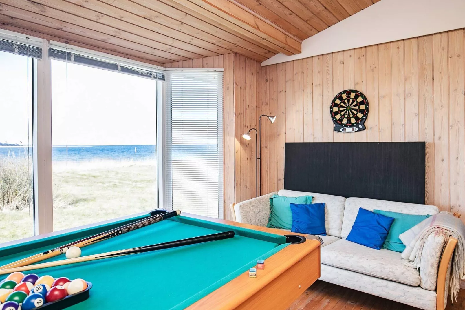 10 person holiday home in Farsø-By Traum-Indoor