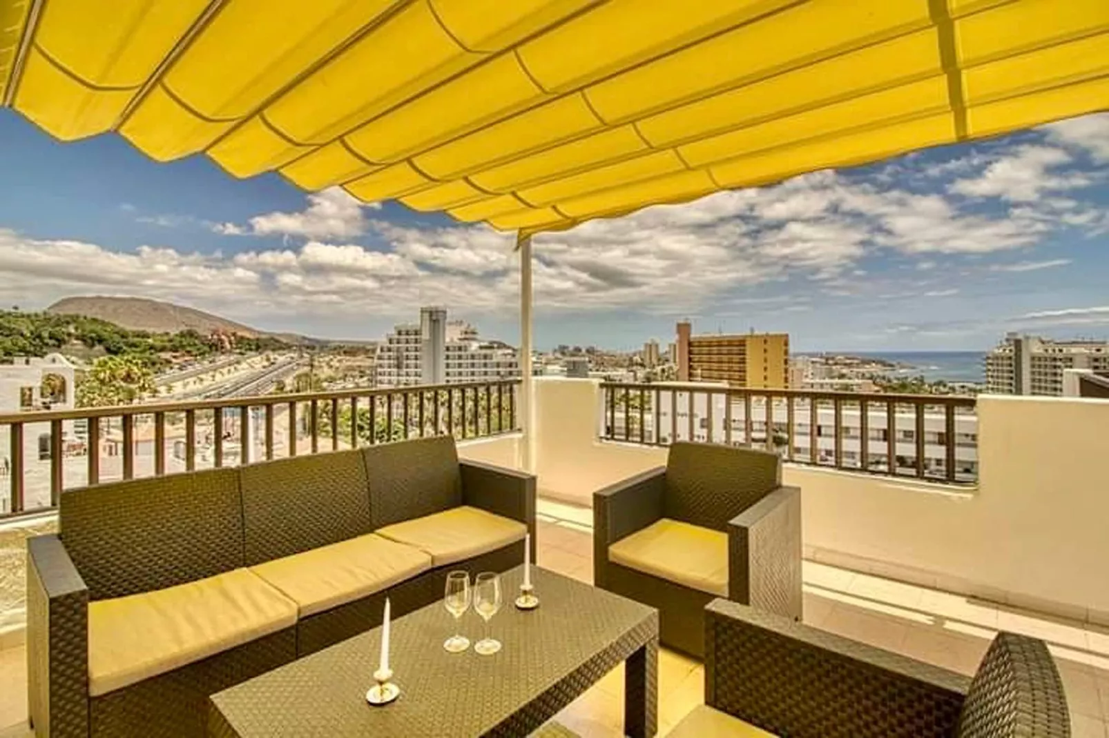 Luxury Penthouse Garajonay-Terrasse/Balkon