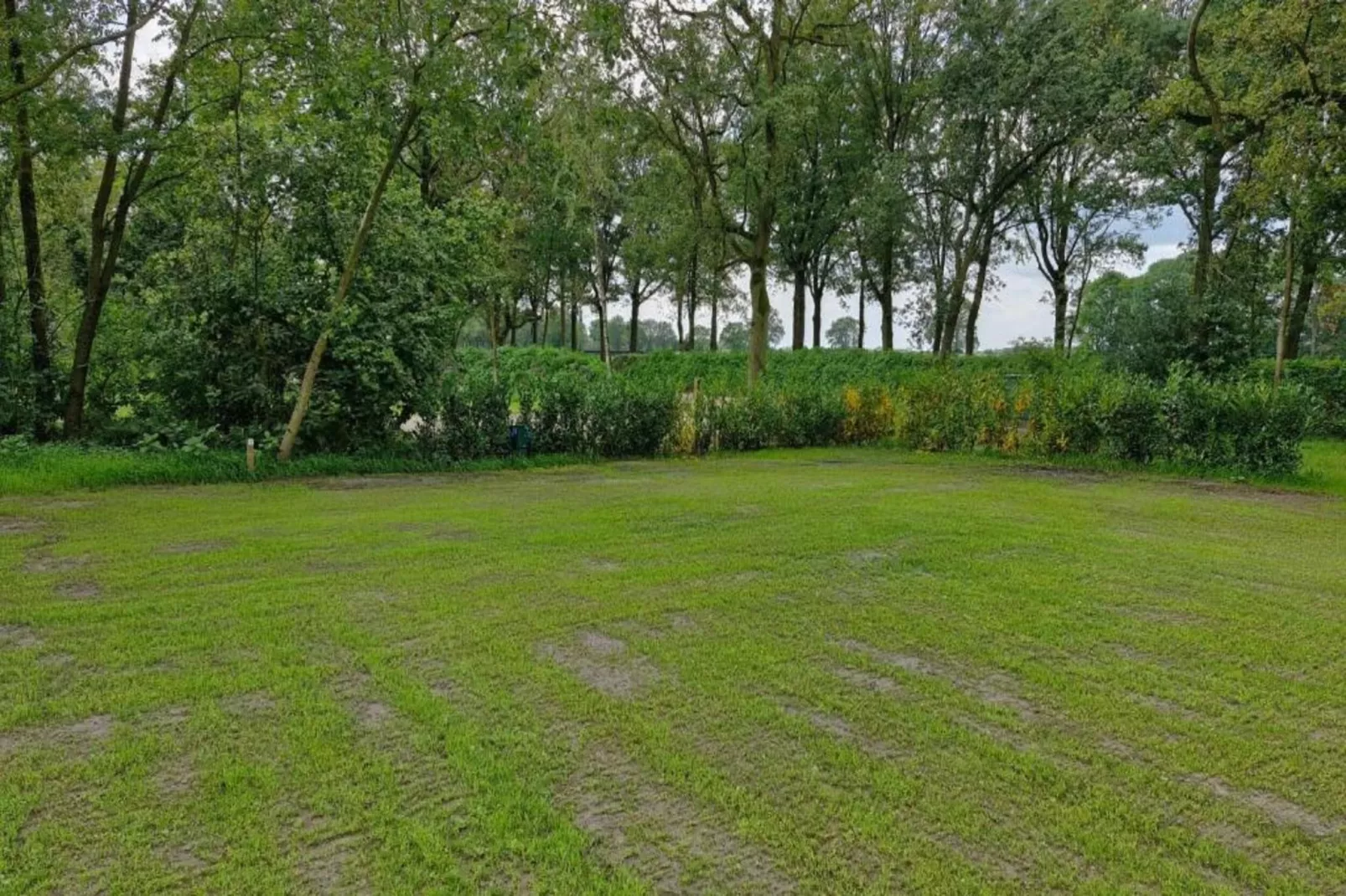 Vakantiepark Latour 8-Areas within 20km in summer