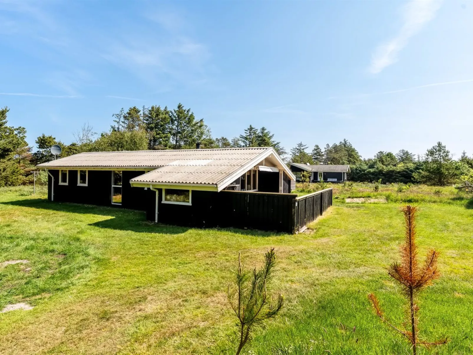"Thrineke" - 600m from the sea-Outside