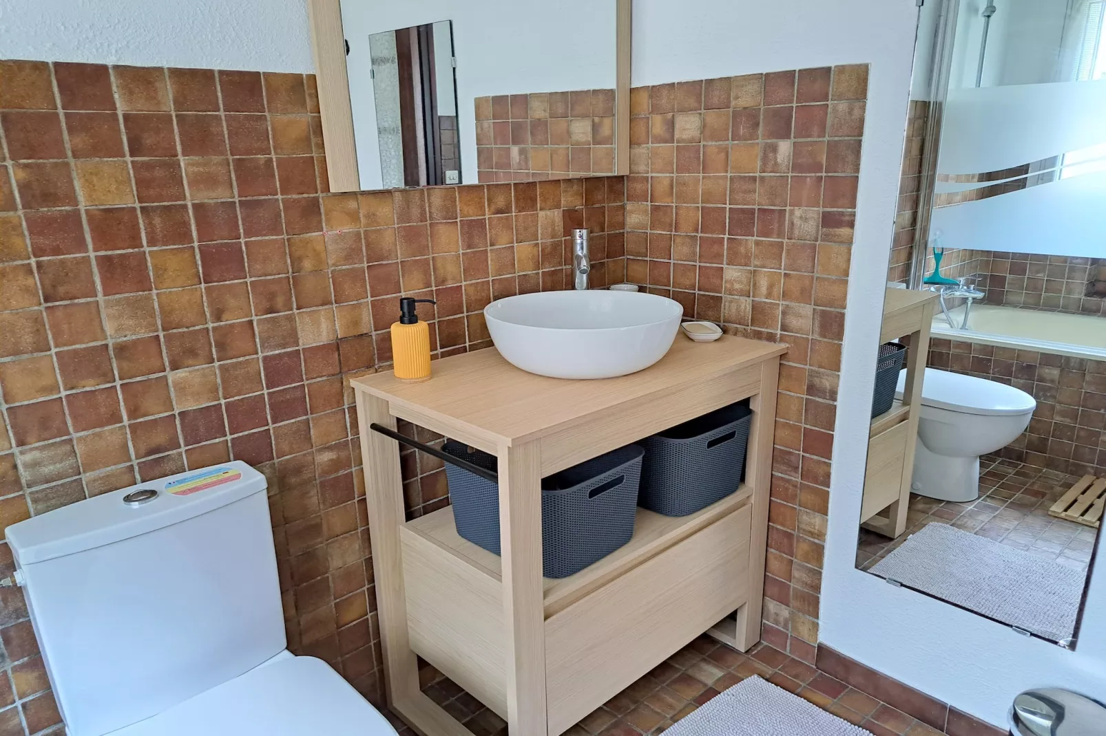 Ferienhaus in unmittelbarer Strandnähe Guisseny-Bathroom