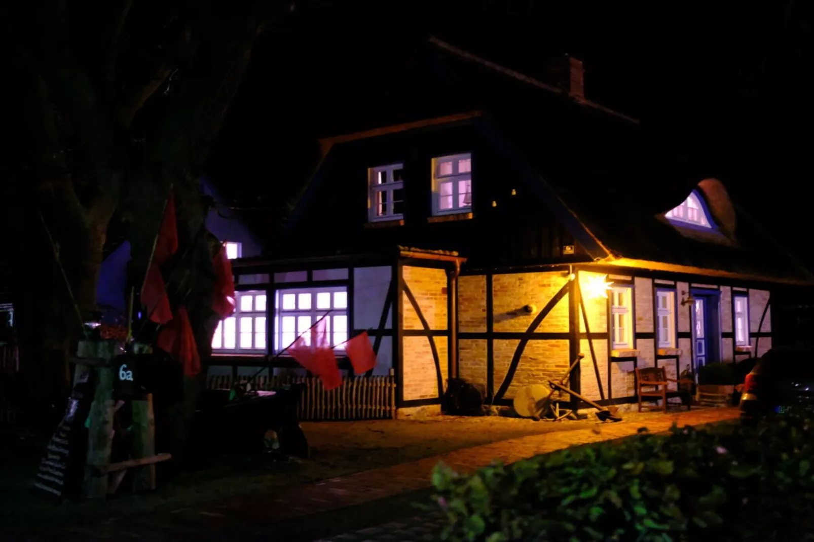 229044-Exterior summer