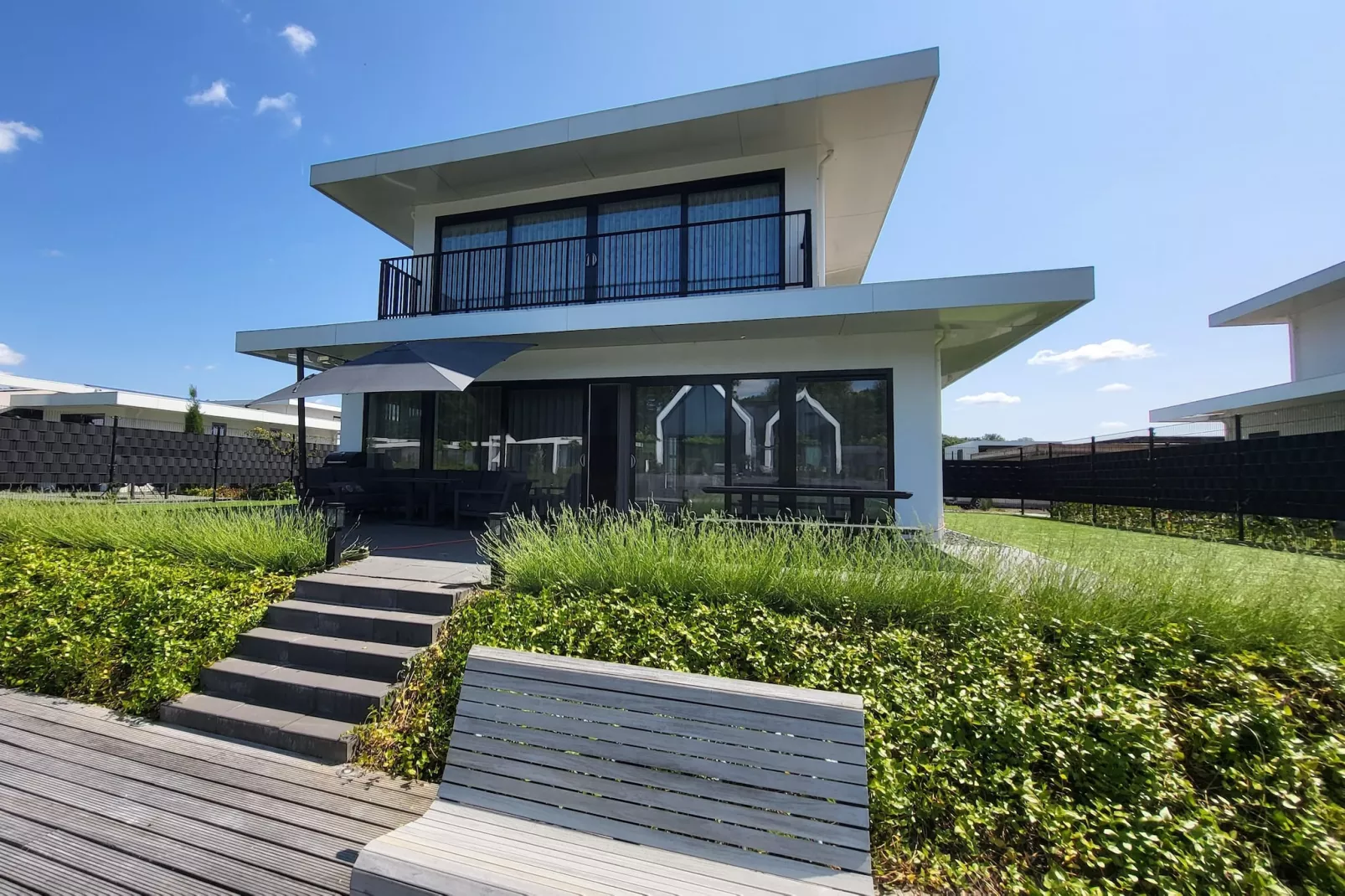 Watervilla Harderwold 577a-Garten Sommer