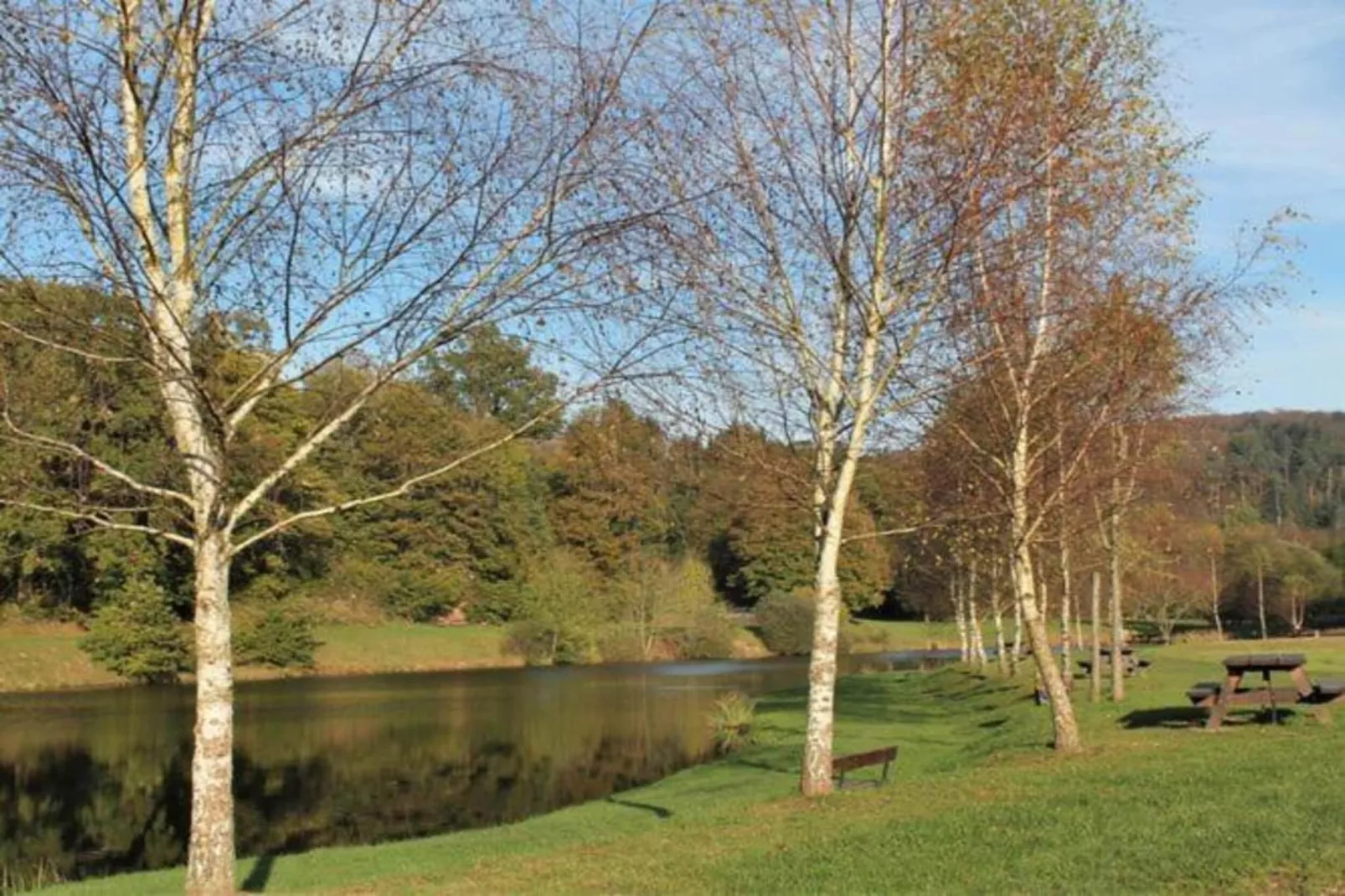 Gîte "Au bord de l'Eau "-Zones été à 20 km
