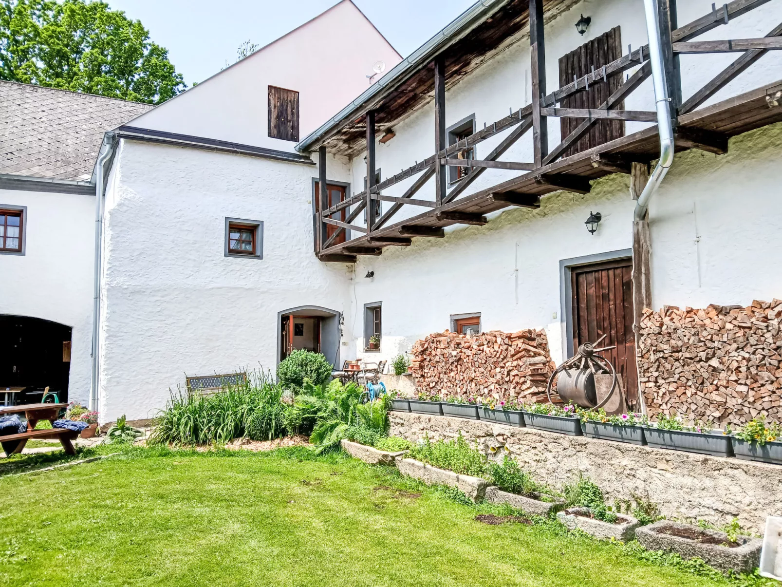 Maňava-Area
