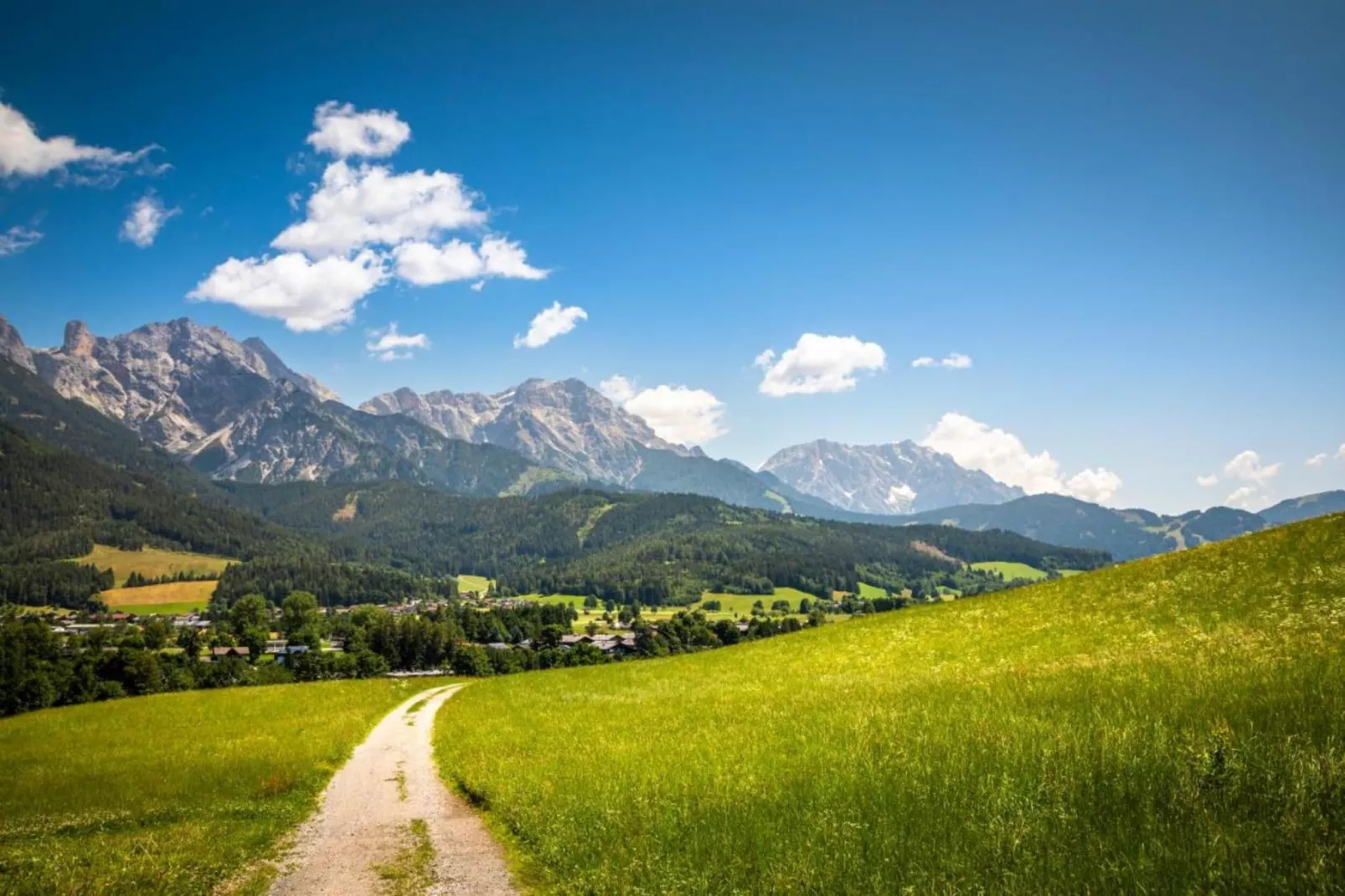 Zuhäusl "Schratl"-Gebiete Sommer 20 km