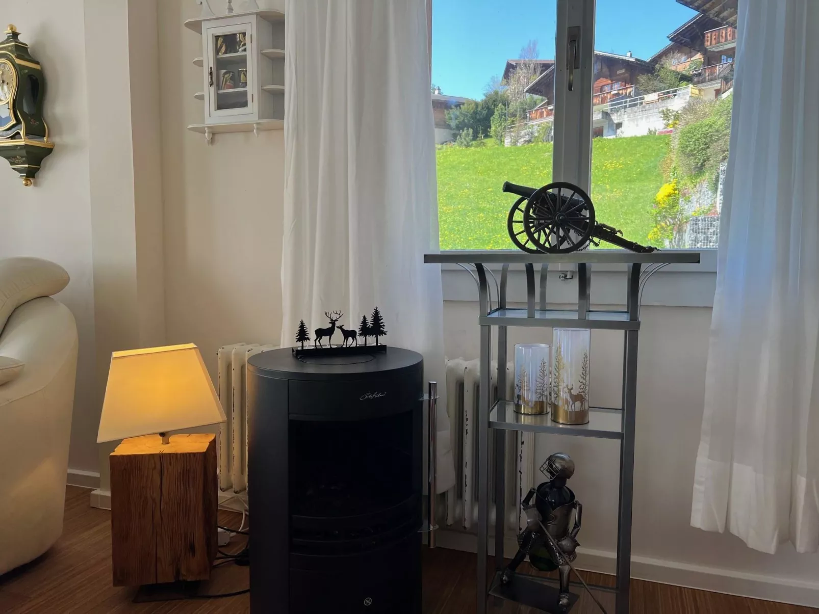 Serviced Apartment Chalet Bärgblüml i Ha-Inside