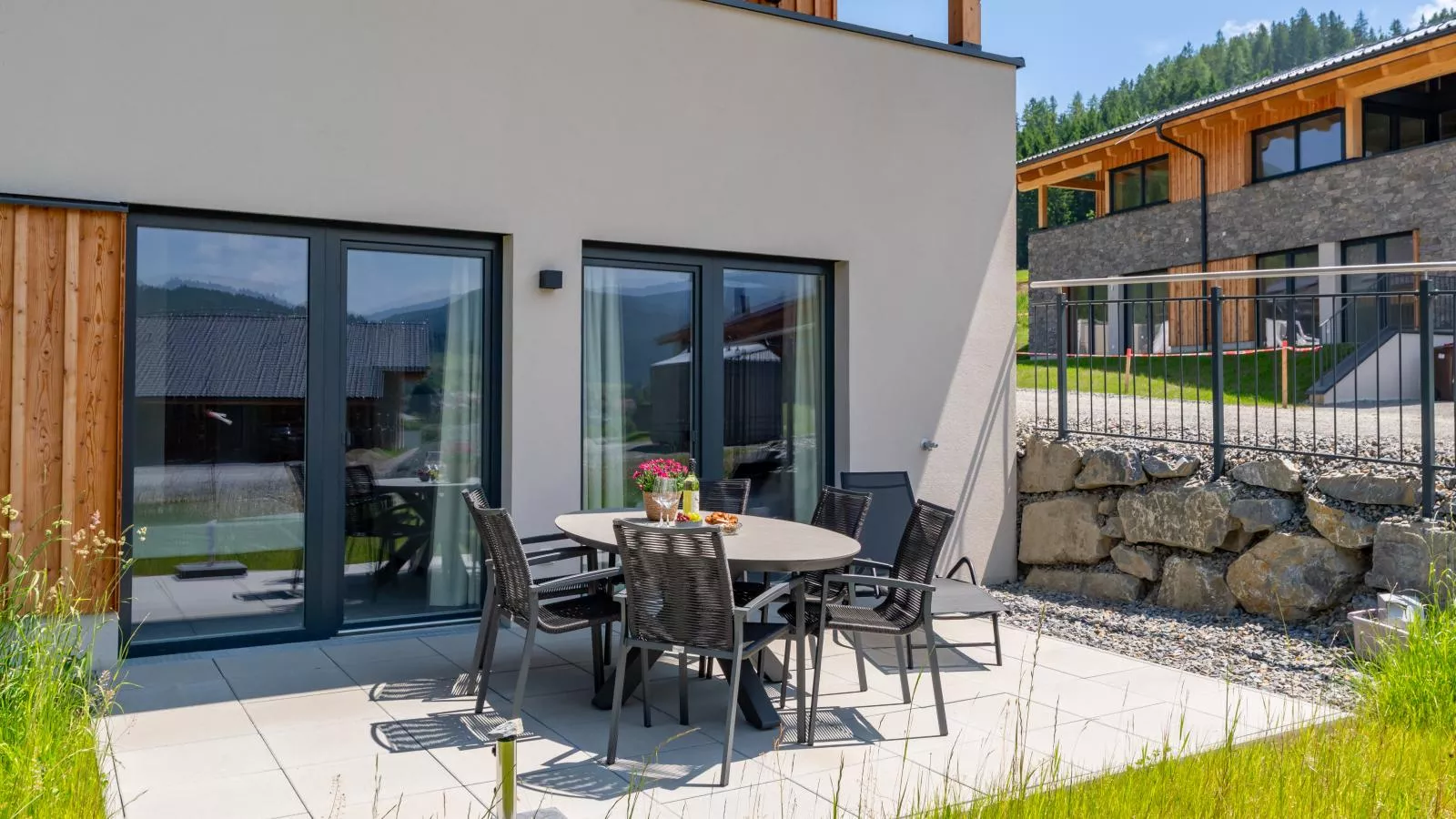 Grebenzen Lodges 49B-Terrace balcony