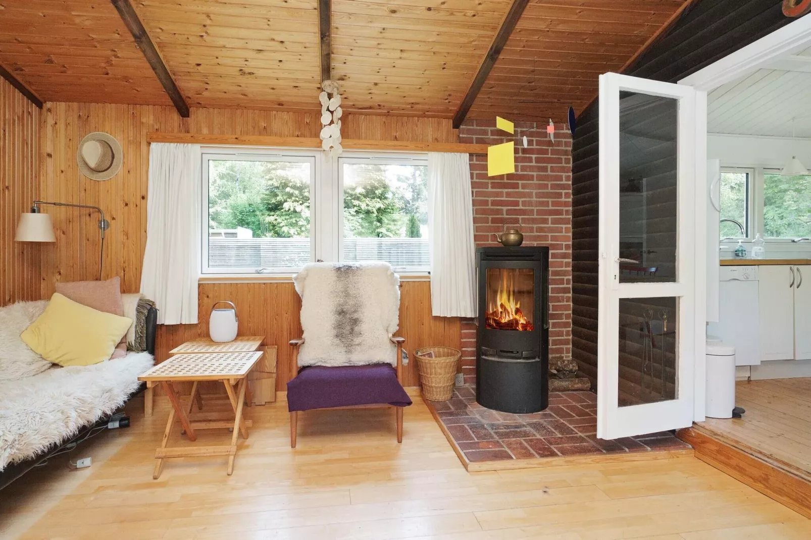 Charming Retreat in Rorvig - By Traum Ferienwohnungen-Indoor