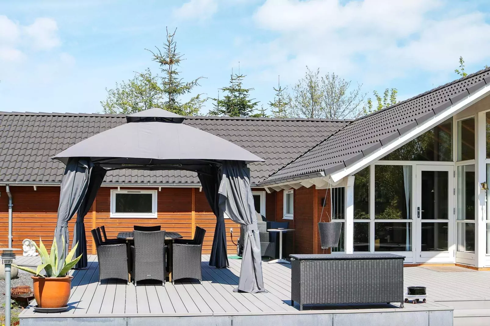 8 person holiday home in Hadsund-By Traum