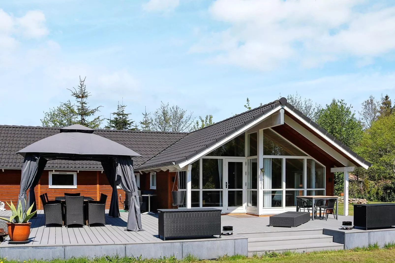 8 person holiday home in Hadsund-By Traum