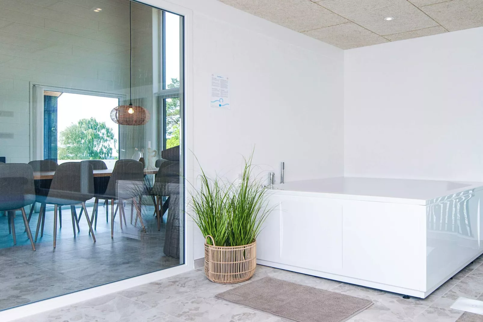 5 Sterne Ferienhaus in Glesborg-Wellnessbereich