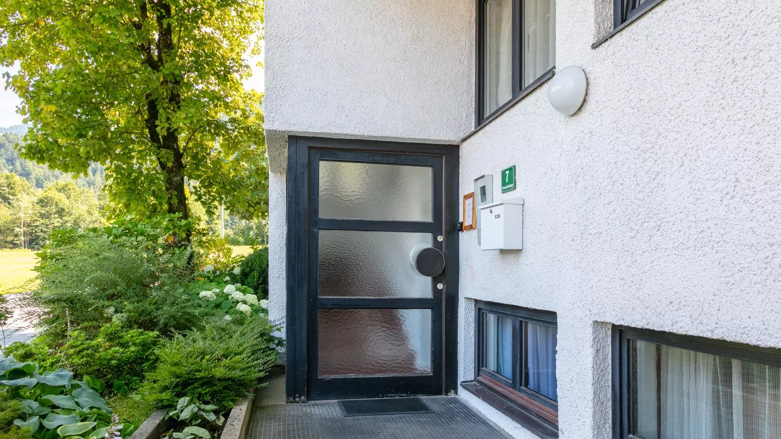 An der Schiwiese-Exterior in summer