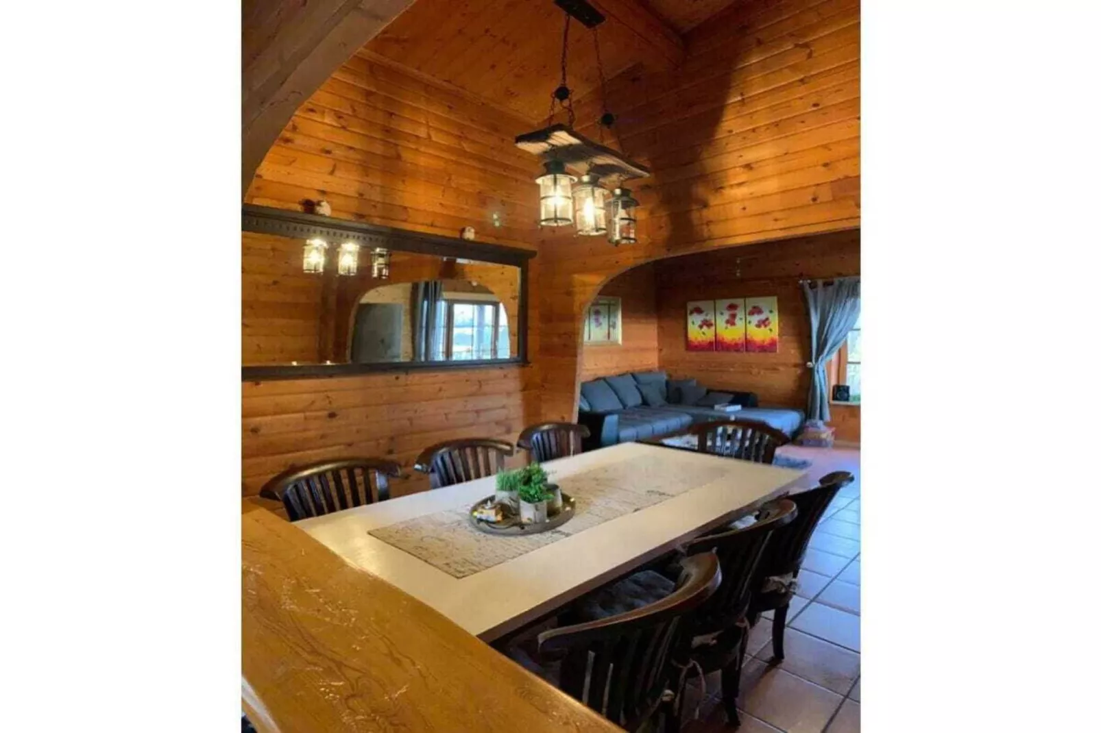 224522-Dining room