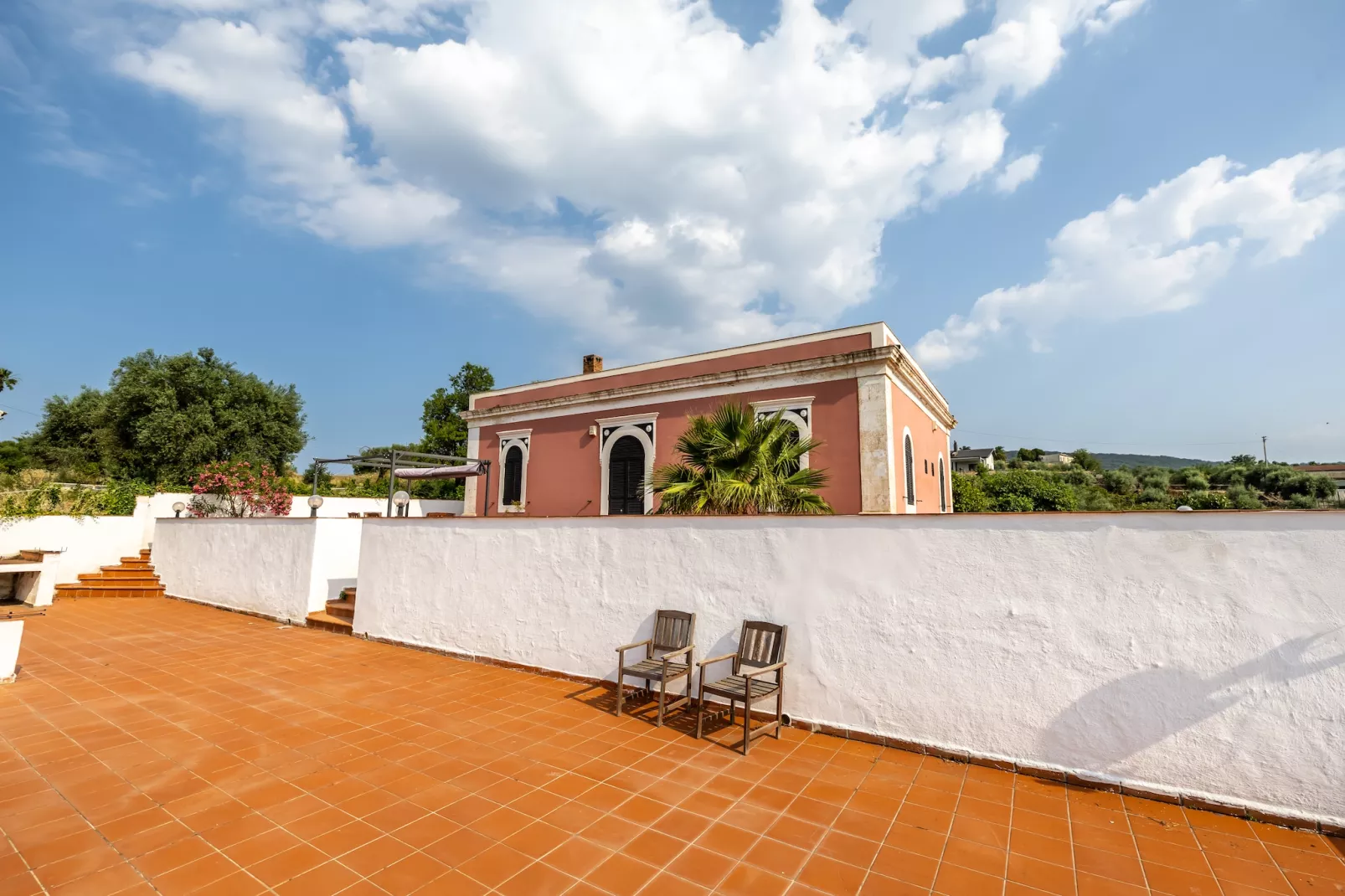 Cirico-Exterior in summer