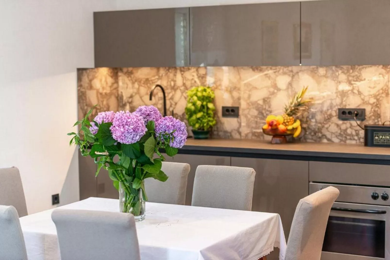 Apartments Meri & Karla - Two Bedroom Apartment with Balcony and Bridge View (Meri)