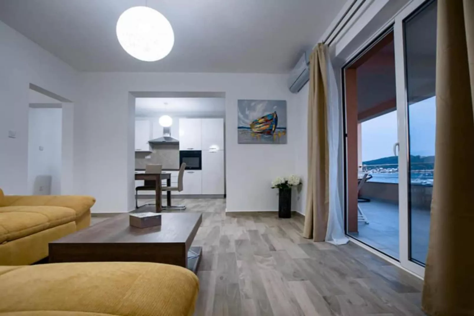 Apartments Villa Oceanus - Sea View Apartment 1 Golden sun