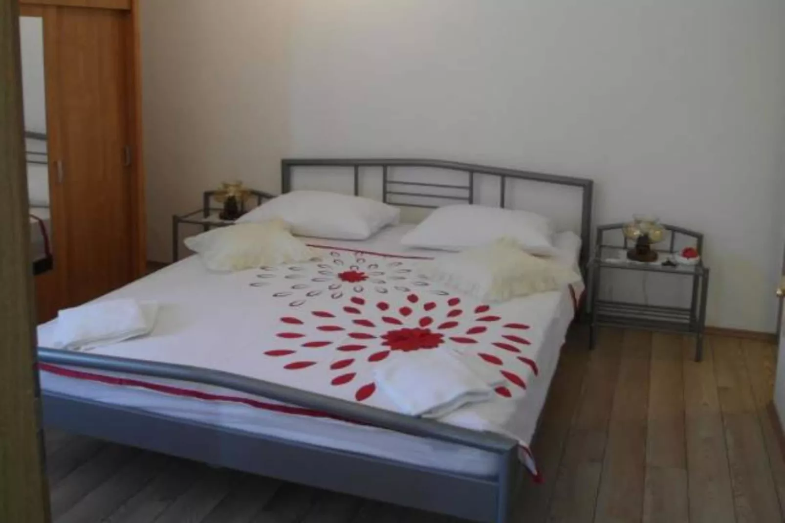 Apartment Antonio - One Bedroom apartment with Terrace