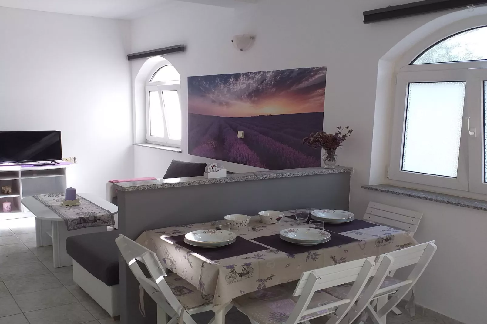 Apartments Lavanda & More - One Bedroom Apartment with Shared Terrace